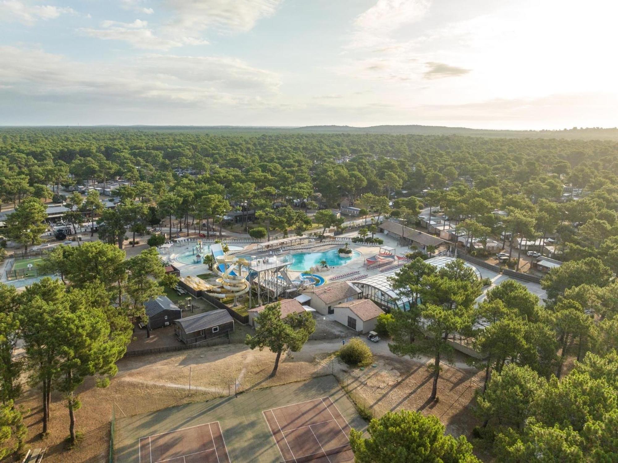 Mobil-Home Camping Club 5* Montalivet Vendays-Montalivet Eksteriør billede